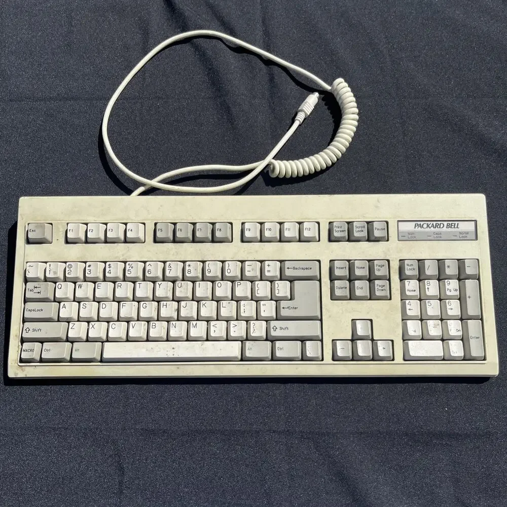 Vintage Packard Bell BTC 5339 Keyboard AT DIN Retro PC Computer Mechanical